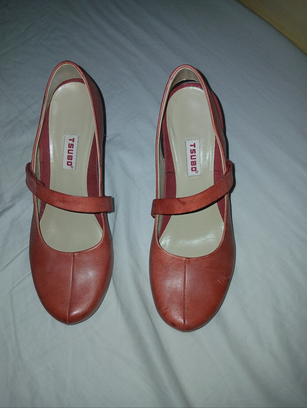 Tsubo Women's Coral Leather Mary Jane Heels, Worn Once Gently, Size 9